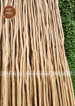 Cây gỗ khô bóc vỏ trang trí tường, trần, mái che
